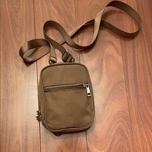 Elegant Tan Crossbody Bag